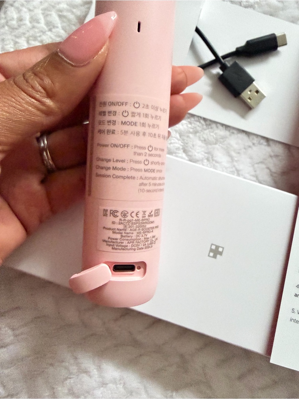 Medicube AGE-R Booster Pro Pink Brand New Sealed Skincare Device - Picture 5 of 10